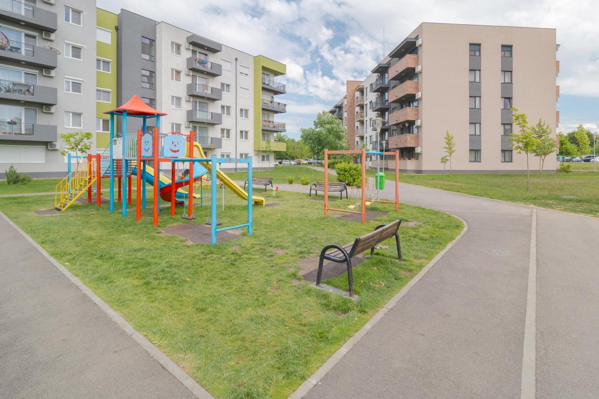 Ferienwohnung Blanco Oradea Exterior foto
